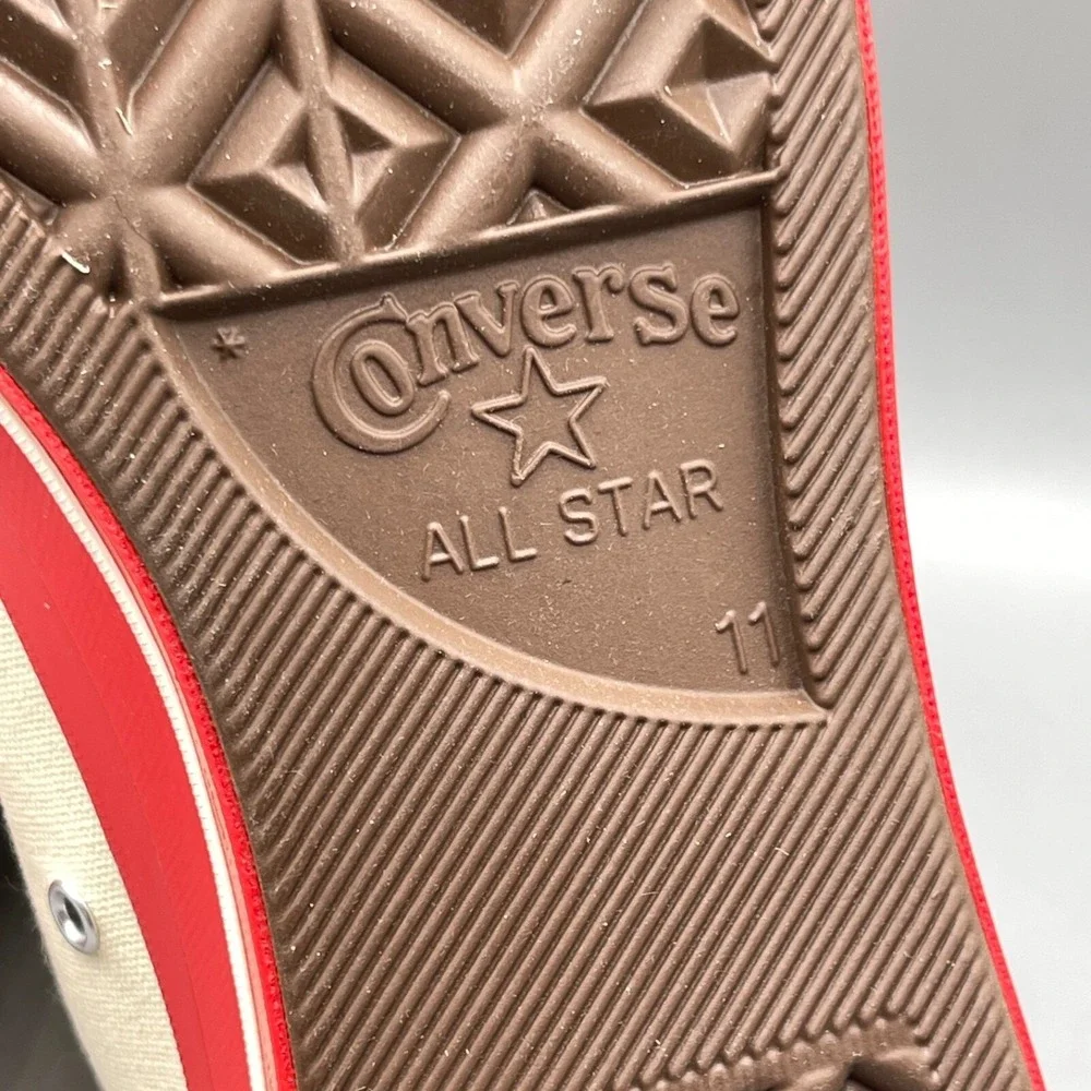 Converse iconic streetwear